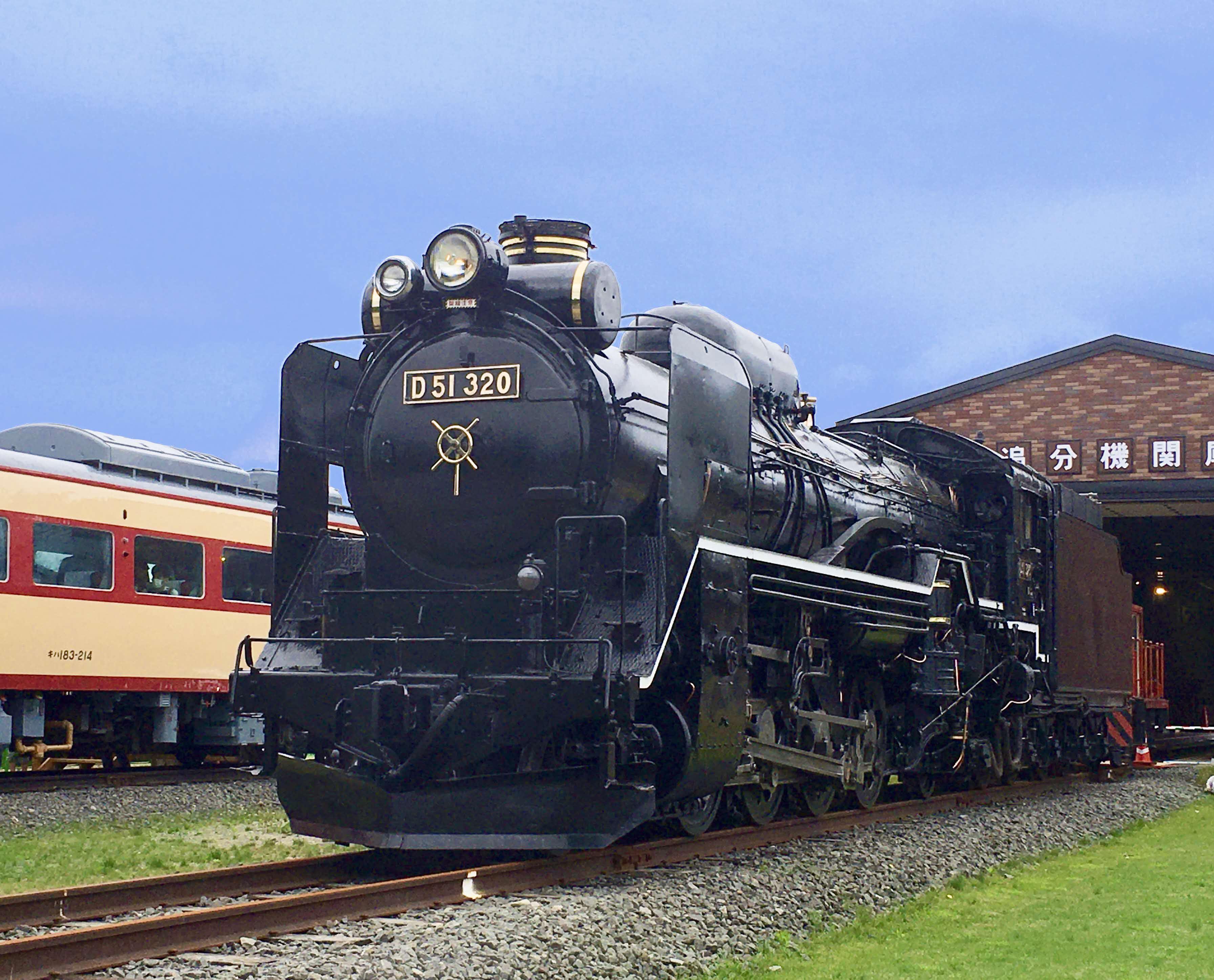 蒸気機関車D51-320号