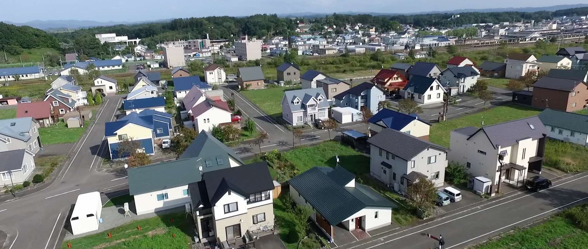 中空から望む安平の町並み